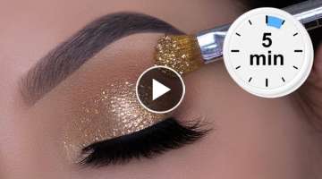 5 MINUTE EASY Sparkly Golden Eye Makeup | Holiday Glitter Eyes